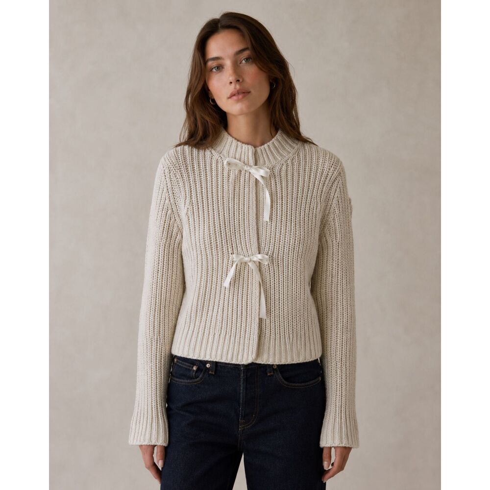 Fisherman Out of Ireland Lambswool Knit Ribbed Ribbon Tied Cardigan in Ecru S